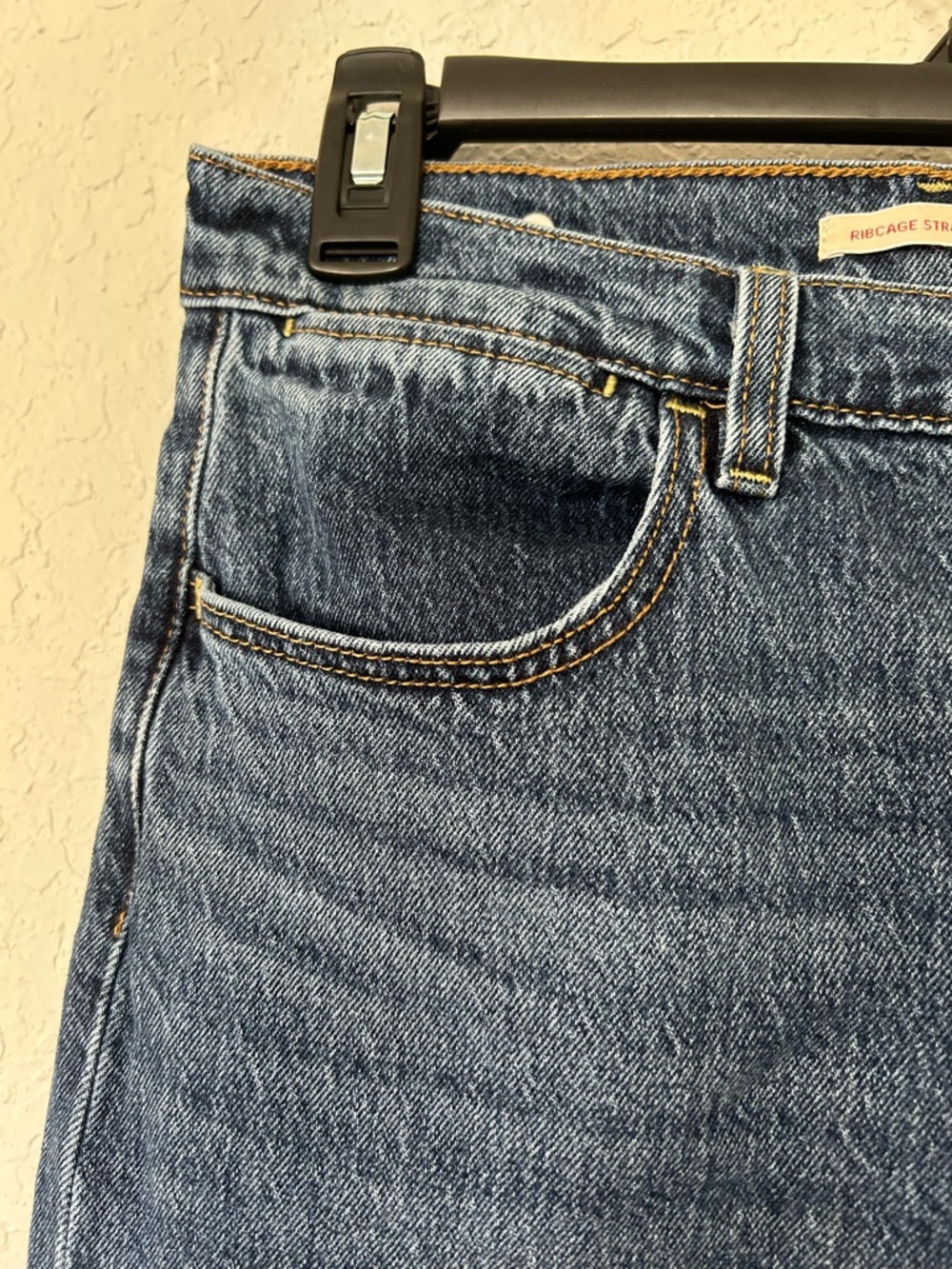 Levi's Women's Straight-Ankle Ribcage Jeans - Blue Denim Size 28 - Picture 3 of 9